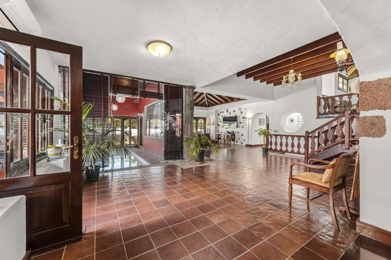 Villa Haria Lux By Escapehome ภายนอก รูปภาพ